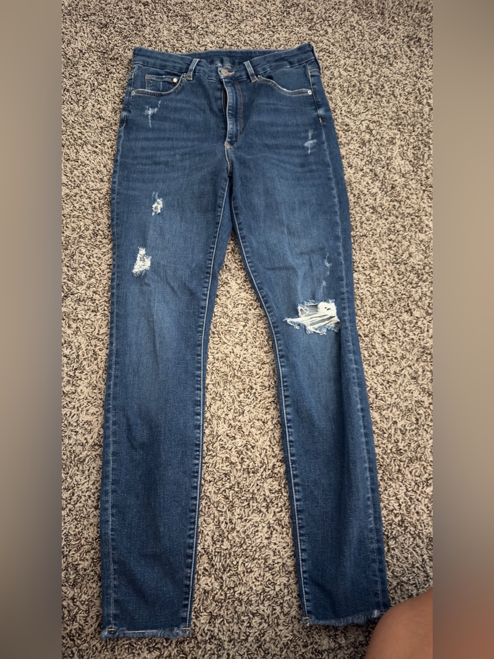 H&M Women's Distressed Dark Blue Skinny Jeans
